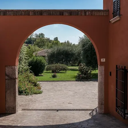 Corte Ribelli شقة بادينغي سول غاردا